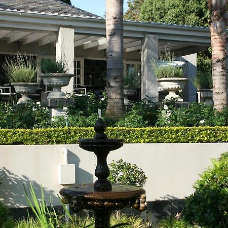 Touch Of Class Guest House Pretoria Exterior foto