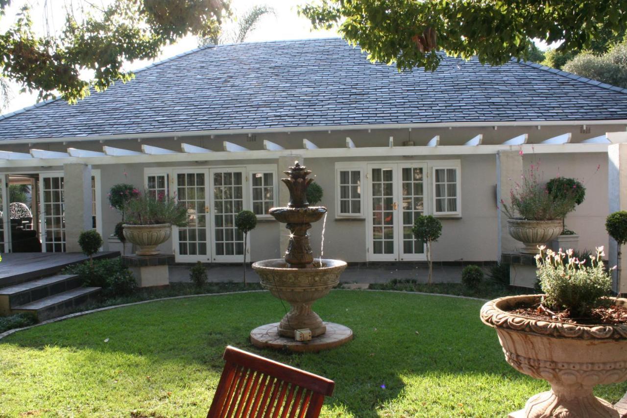 Touch Of Class Guest House Pretoria Exterior foto