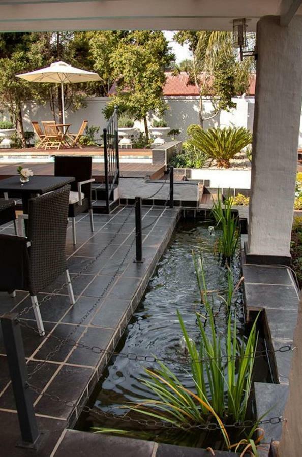 Touch Of Class Guest House Pretoria Exterior foto