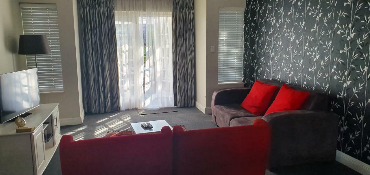 Touch Of Class Guest House Pretoria Exterior foto